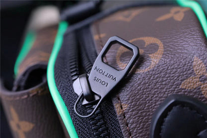 Franco Shops - Louis Vuittons  - 10095
