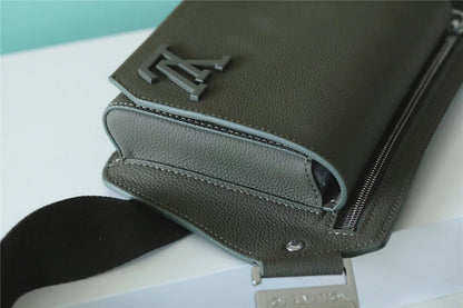 Franco Shops - Louis Vuittons  - 9986