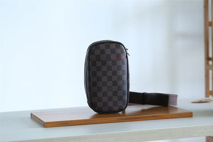 Franco Shops - Louis Vuittons  - 9392