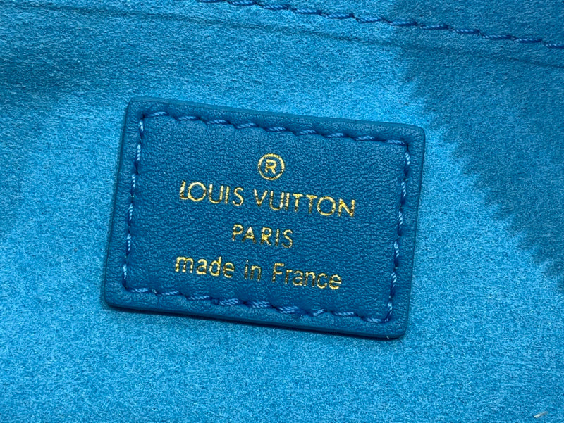 Franco Shops - Louis Vuittons  - 15634