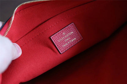 Franco Shops - Louis Vuittons  - 9323