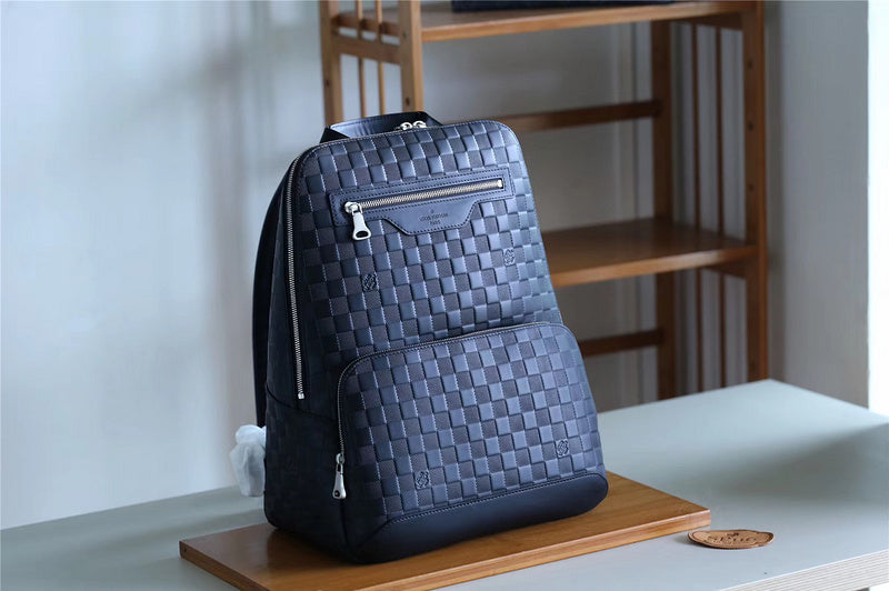 Franco Shops - Louis Vuittons  - 9738