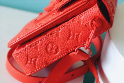 Franco Shops - Louis Vuittons  - 10083