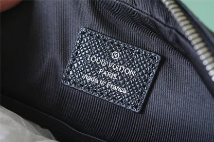 Franco Shops - Louis Vuittons  - 9979