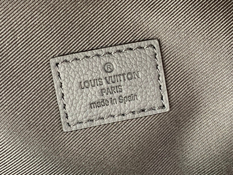 Franco Shops - Louis Vuittons  - 15288