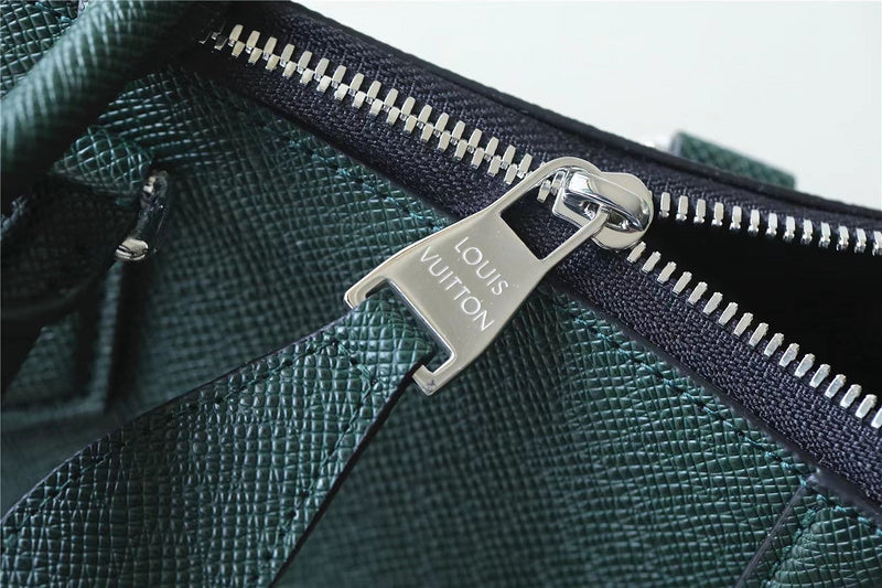 Franco Shops - Louis Vuittons  - 9792