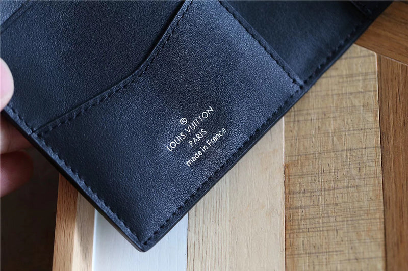 Franco Shops - Louis Vuittons  - 9316