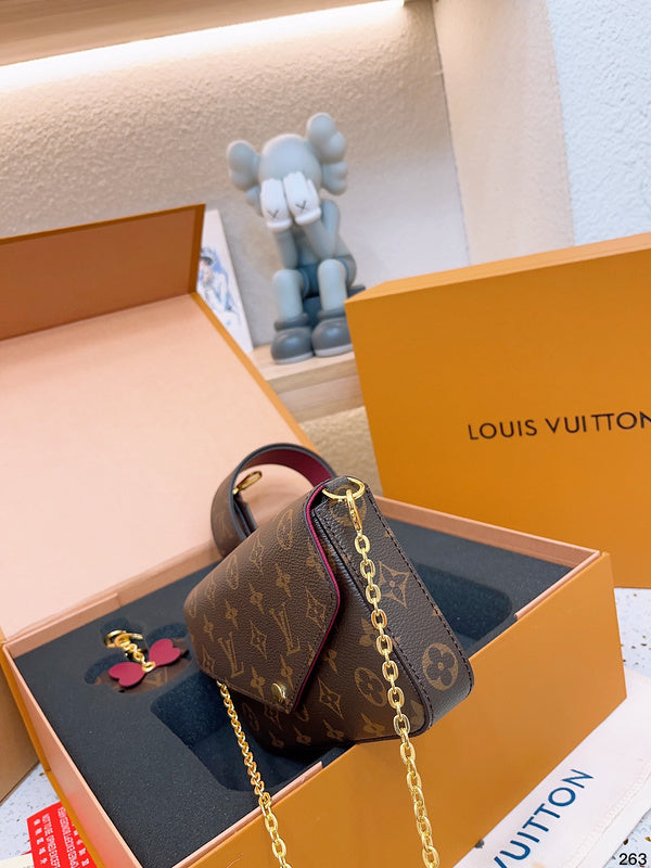 Franco Shops - Louis Vuittons  - 14971