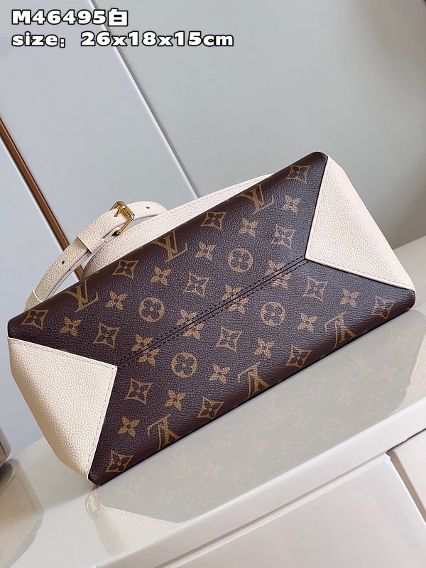 Franco Shops - Louis Vuittons  - 15318
