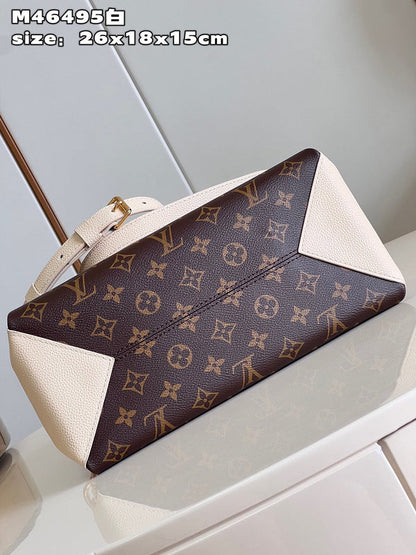 Franco Shops - Louis Vuittons  - 15318
