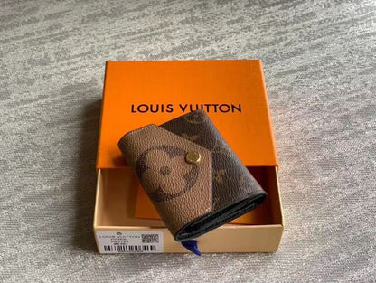 Franco Shops - Louis Vuittons  - 15767