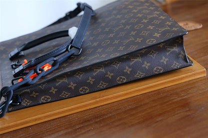 Franco Shops - Louis Vuittons  - 9846