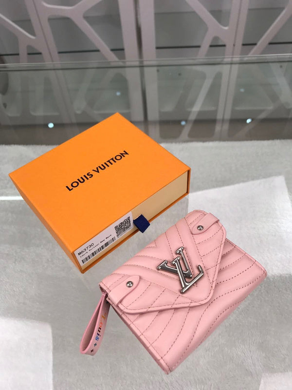 Franco Shops - Louis Vuittons  - 9147