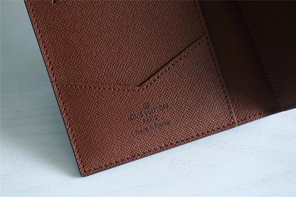 Franco Shops - Louis Vuittons  - 9250