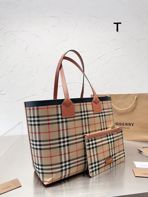 Franco Shops - Louis Vuittons  - 14983