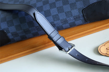 Franco Shops - Louis Vuittons  - 9880