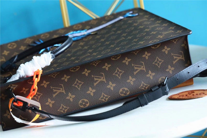 Franco Shops - Louis Vuittons  - 9815
