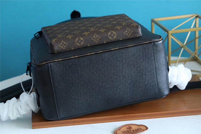 Franco Shops - Louis Vuittons  - 9725