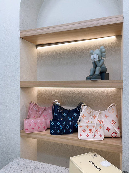 Franco Shops - Louis Vuittons  - 14875