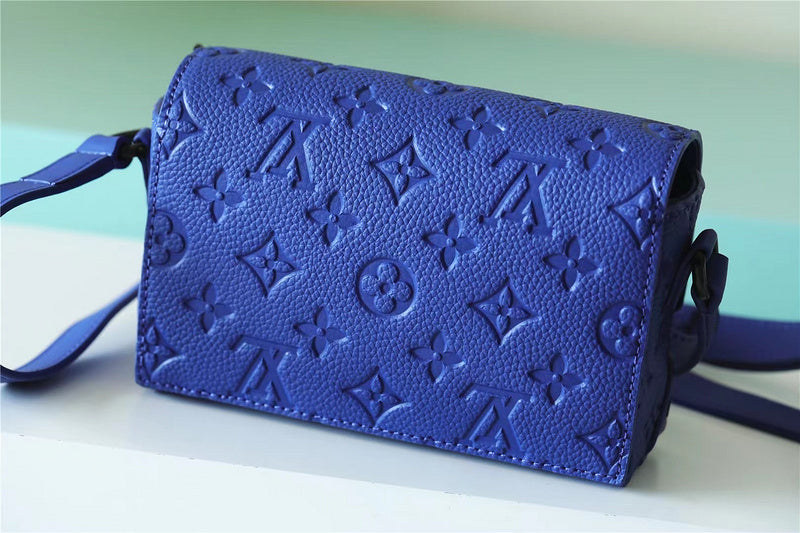 Franco Shops - Louis Vuittons  - 9918