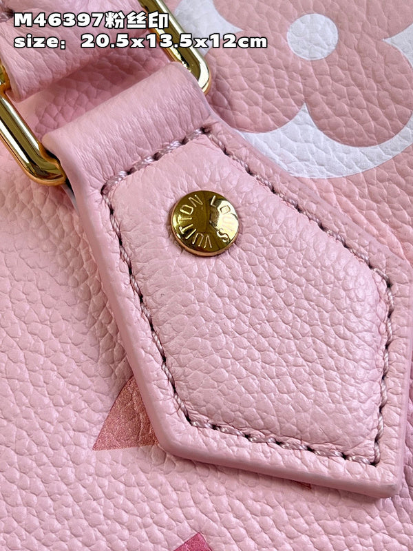 Franco Shops - Louis Vuittons  - 15401
