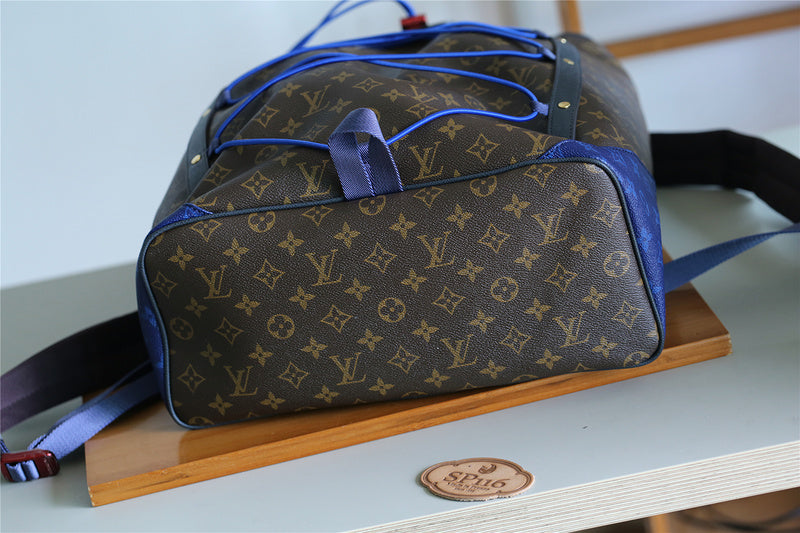 Franco Shops - Louis Vuittons  - 9747