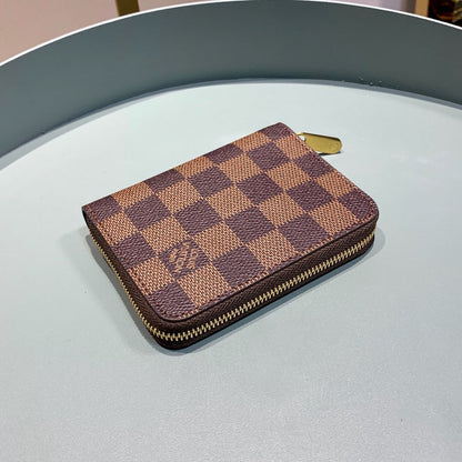 Franco Shops - Louis Vuittons  - 9286