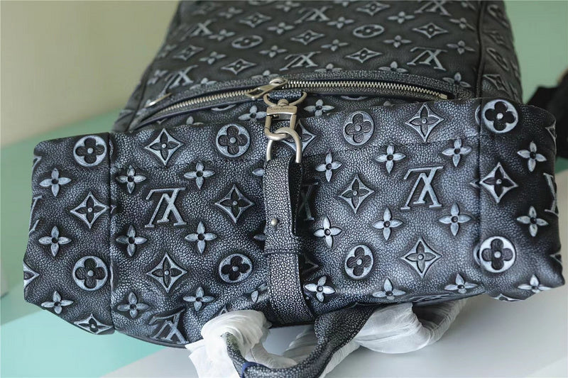 Franco Shops - Louis Vuittons  - 9590