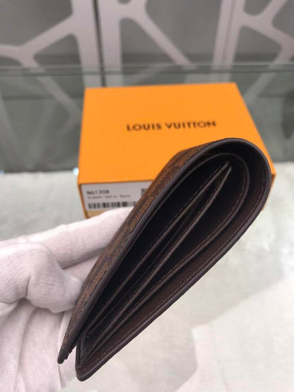 Franco Shops - Louis Vuittons  - 15529