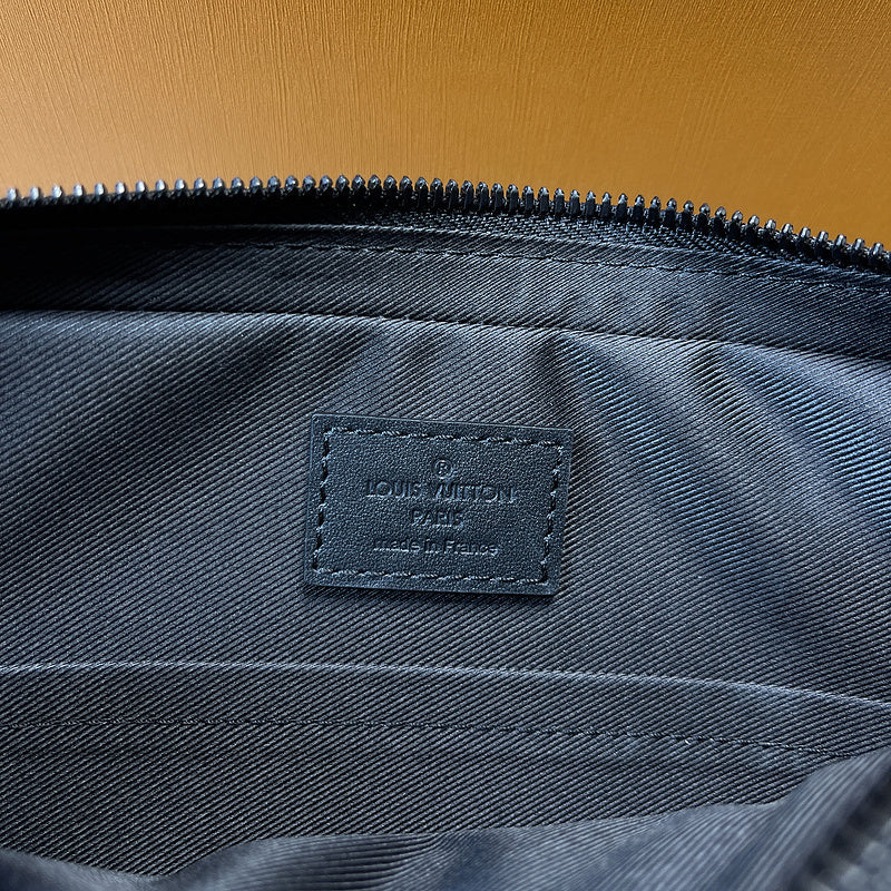 Franco Shops - Louis Vuittons  - 10111