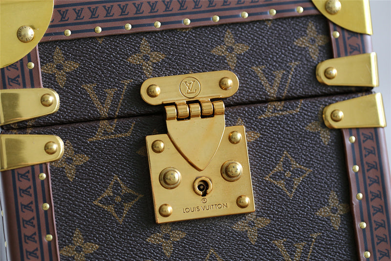 Franco Shops - Louis Vuittons  - 9540
