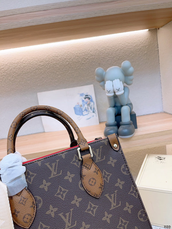 Franco Shops - Louis Vuittons  - 14864