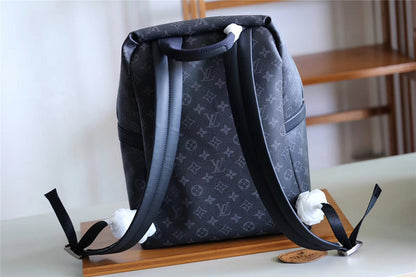 Franco Shops - Louis Vuittons  - 9731
