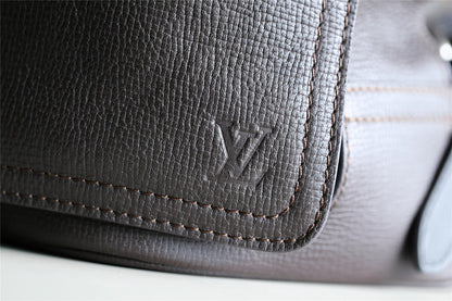 Franco Shops - Louis Vuittons  - 9752