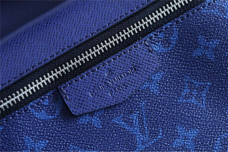 Franco Shops - Louis Vuittons  - 10195