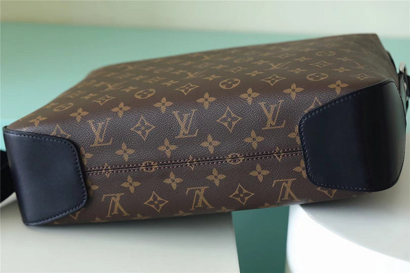 Franco Shops - Louis Vuittons  - 9989
