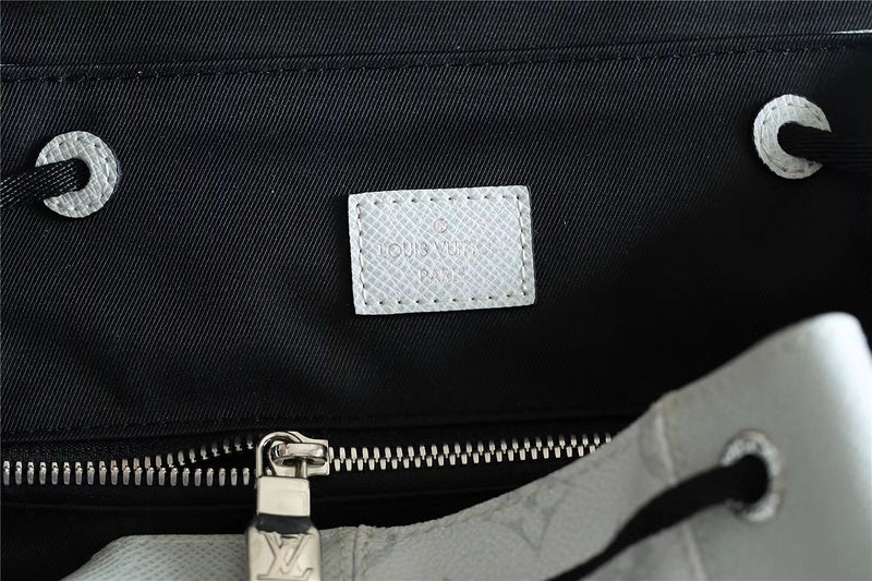 Franco Shops - Louis Vuittons  - 9709