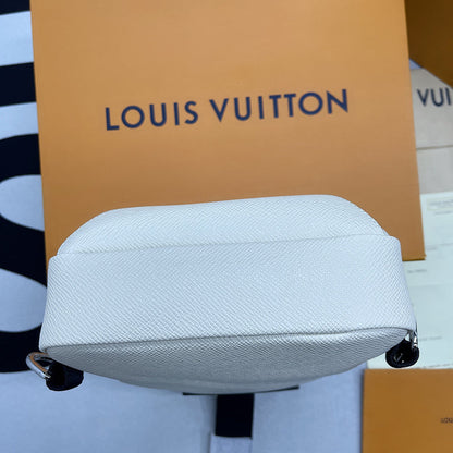 Franco Shops - Louis Vuittons  - 10223