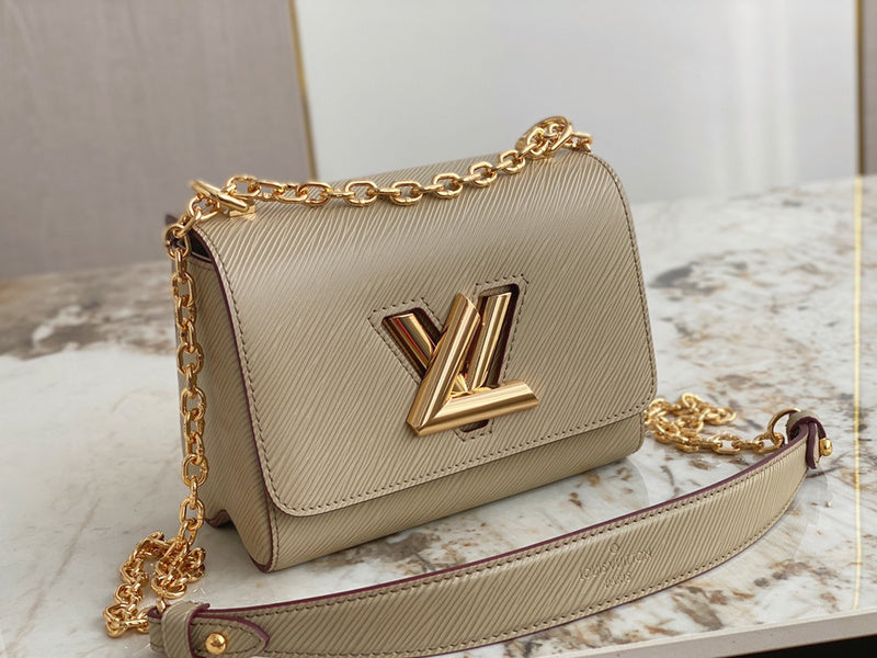 Franco Shops - Louis Vuittons  - 15721