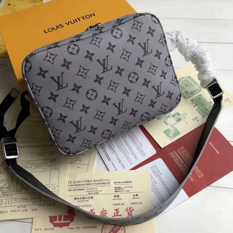 Franco Shops - Louis Vuittons  - 15599
