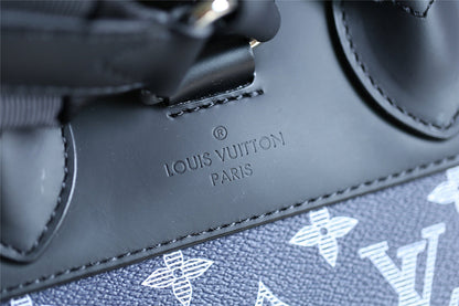 Franco Shops - Louis Vuittons  - 9745
