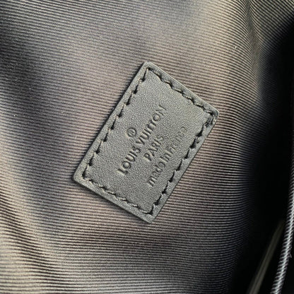 Franco Shops - Louis Vuittons  - 15321