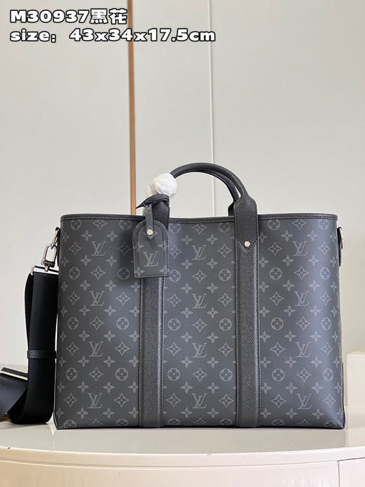 Franco Shops - Louis Vuittons  - 15503