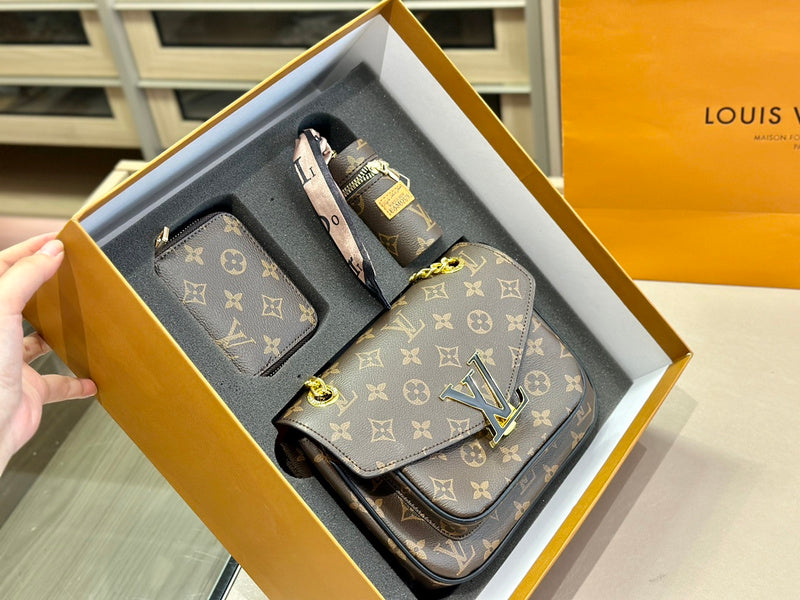 Franco Shops - Louis Vuittons  - 14900