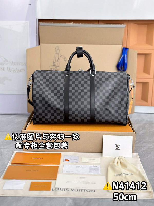 Franco Shops - Louis Vuittons  - 15306