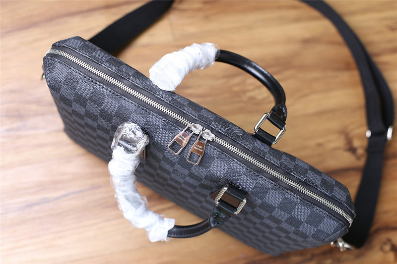 Franco Shops - Louis Vuittons  - 9875