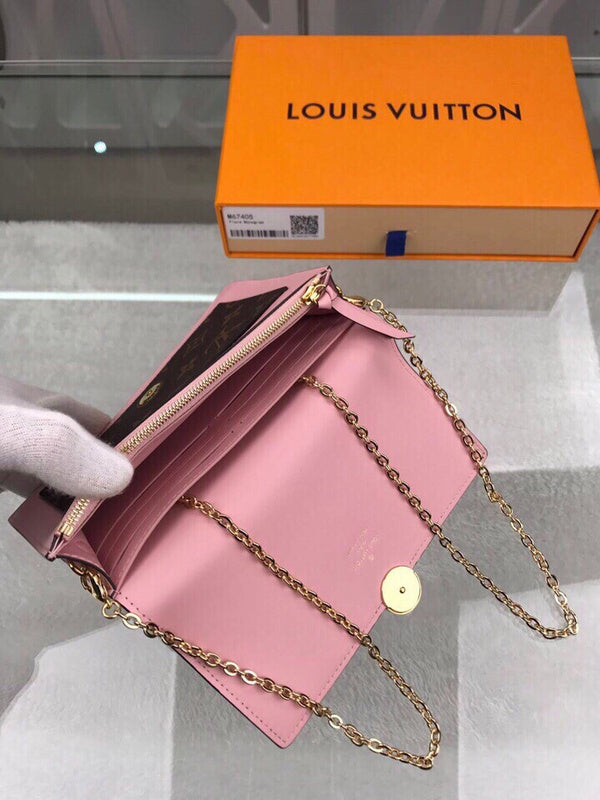 Franco Shops - Louis Vuittons  - 9175