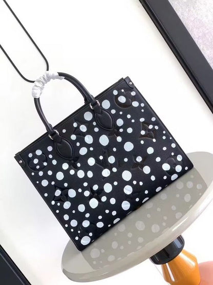 Franco Shops - Louis Vuittons  - 15263