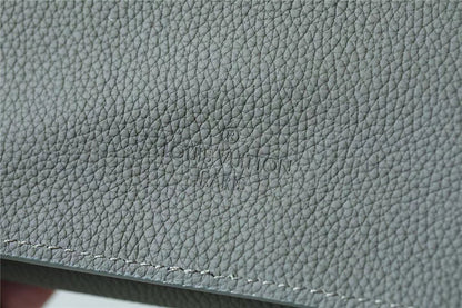 Franco Shops - Louis Vuittons  - 9986