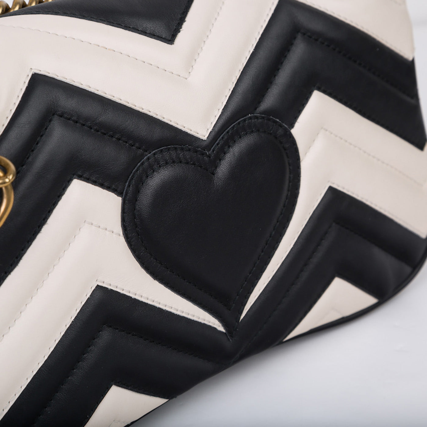 Gucci Marmont Small Matelassé bag